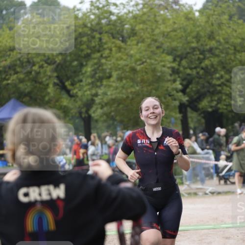 13.09.2026 - Stadtparktriathlon Patografie http://msf.ph/oto/10253423 13.09.2026 10:09:07 Ziel 179 meine-sportfotos.de