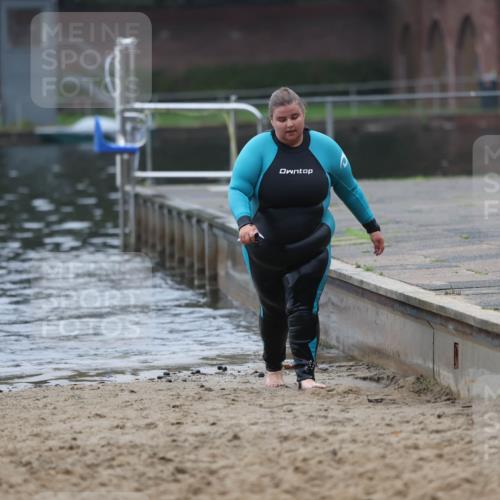 13.09.2026 - Stadtparktriathlon Mo-Foto http://msf.ph/oto/10253462 13.09.2026 09:54:38 Schwimmen 224 meine-sportfotos.de