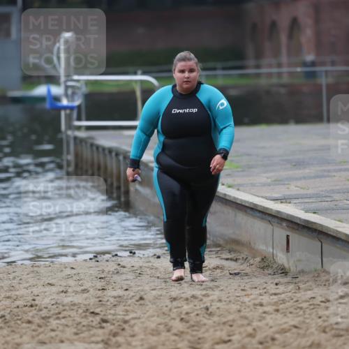 13.09.2026 - Stadtparktriathlon Mo-Foto http://msf.ph/oto/10253466 13.09.2026 09:54:39 Schwimmen 224 meine-sportfotos.de