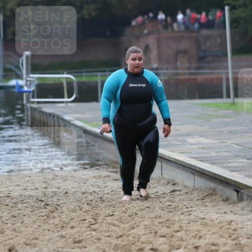 13.09.2026 - Stadtparktriathlon Mo-Foto http://msf.ph/oto/10253474 13.09.2026 09:54:42 Schwimmen 224 meine-sportfotos.de