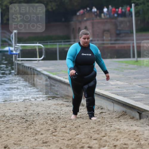 13.09.2026 - Stadtparktriathlon Mo-Foto http://msf.ph/oto/10253475 13.09.2026 09:54:42 Schwimmen 224 meine-sportfotos.de