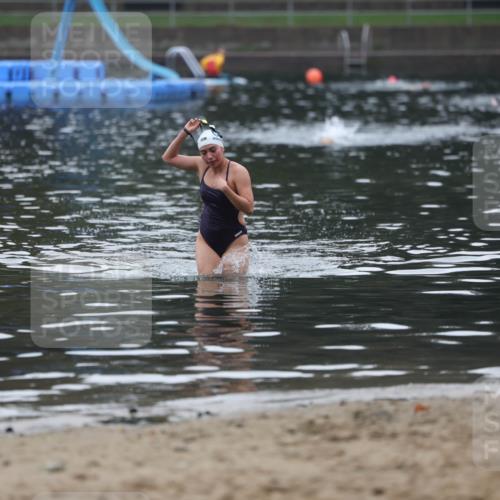 13.09.2026 - Stadtparktriathlon Mo-Foto http://msf.ph/oto/10253487 13.09.2026 10:09:29 Schwimmen 351 meine-sportfotos.de