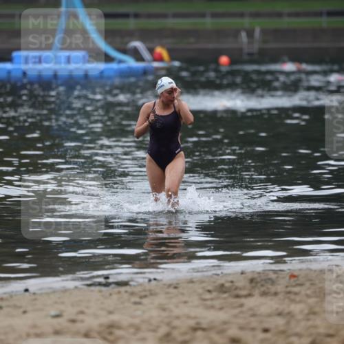 13.09.2026 - Stadtparktriathlon Mo-Foto http://msf.ph/oto/10253492 13.09.2026 10:09:32 Schwimmen 351 meine-sportfotos.de