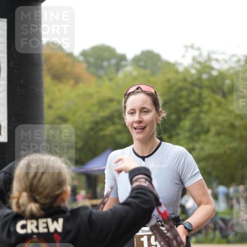 13.09.2026 - Stadtparktriathlon Patografie http://msf.ph/oto/10253496 13.09.2026 10:11:03 Ziel 190 meine-sportfotos.de