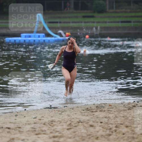 13.09.2026 - Stadtparktriathlon Mo-Foto http://msf.ph/oto/10253497 13.09.2026 10:09:34 Schwimmen 351 meine-sportfotos.de