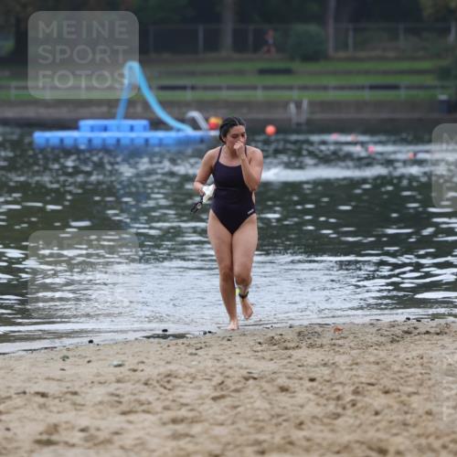 13.09.2026 - Stadtparktriathlon Mo-Foto http://msf.ph/oto/10253501 13.09.2026 10:09:36 Schwimmen 351 meine-sportfotos.de