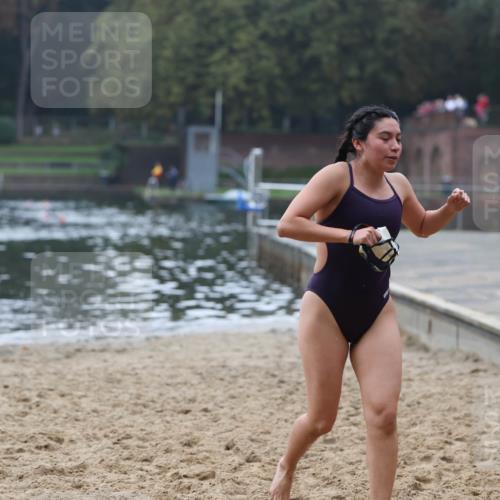 13.09.2026 - Stadtparktriathlon Mo-Foto http://msf.ph/oto/10253519 13.09.2026 10:09:41 Schwimmen 351 meine-sportfotos.de