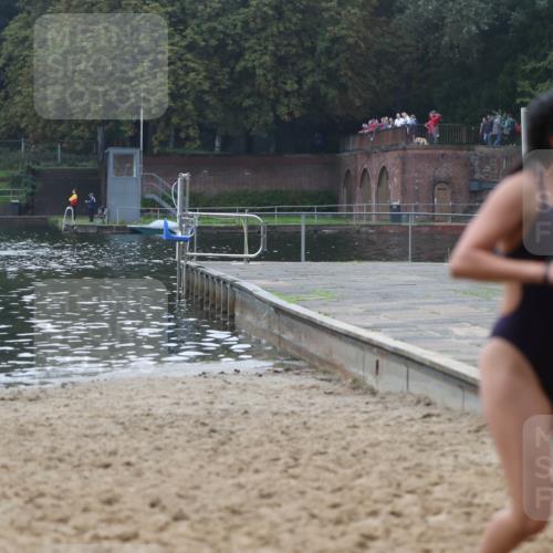 13.09.2026 - Stadtparktriathlon Mo-Foto http://msf.ph/oto/10253525 13.09.2026 10:09:41 Schwimmen 351 meine-sportfotos.de
