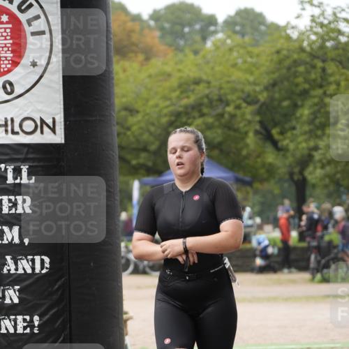 13.09.2026 - Stadtparktriathlon Patografie http://msf.ph/oto/10253541 13.09.2026 10:12:36 Ziel 198 meine-sportfotos.de