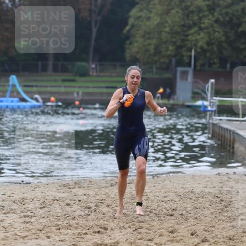 13.09.2026 - Stadtparktriathlon Mo-Foto http://msf.ph/oto/10253544 13.09.2026 10:10:05 Schwimmen 409 meine-sportfotos.de