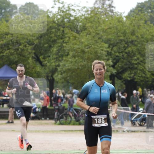 13.09.2026 - Stadtparktriathlon Patografie http://msf.ph/oto/10253547 13.09.2026 10:13:28 Ziel 119, 186 meine-sportfotos.de