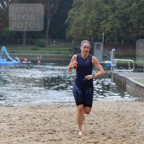 13.09.2026 - Stadtparktriathlon Mo-Foto http://msf.ph/oto/10253548 13.09.2026 10:10:05 Schwimmen 409 meine-sportfotos.de