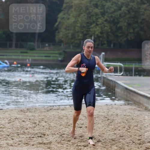 13.09.2026 - Stadtparktriathlon Mo-Foto http://msf.ph/oto/10253549 13.09.2026 10:10:05 Schwimmen 409 meine-sportfotos.de