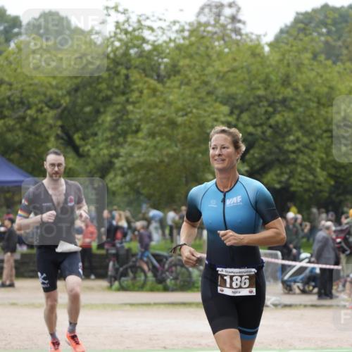 13.09.2026 - Stadtparktriathlon Patografie http://msf.ph/oto/10253550 13.09.2026 10:13:28 Ziel 119, 186 meine-sportfotos.de