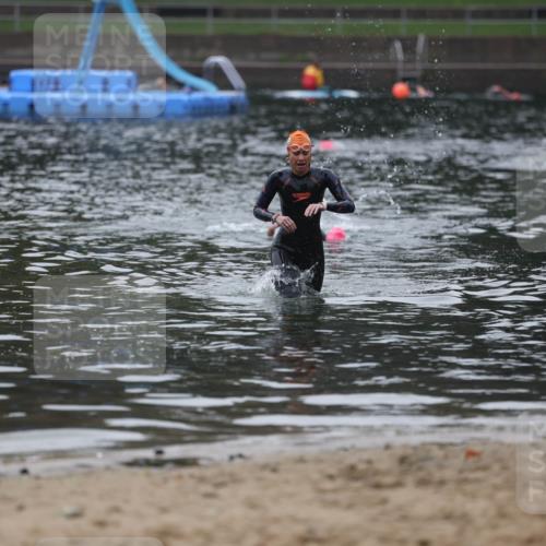 13.09.2026 - Stadtparktriathlon Mo-Foto http://msf.ph/oto/10253562 13.09.2026 10:10:19 Schwimmen 389 meine-sportfotos.de