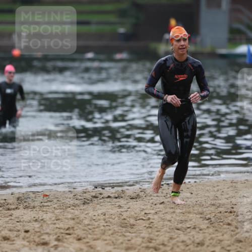 13.09.2026 - Stadtparktriathlon Mo-Foto http://msf.ph/oto/10253574 13.09.2026 10:10:26 Schwimmen 389, 459 meine-sportfotos.de