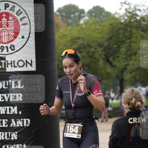 13.09.2026 - Stadtparktriathlon Patografie http://msf.ph/oto/10253607 13.09.2026 10:15:22 Ziel 164 meine-sportfotos.de