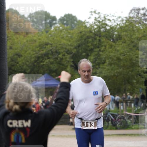 13.09.2026 - Stadtparktriathlon Patografie http://msf.ph/oto/10253609 13.09.2026 10:15:38 Ziel 113 meine-sportfotos.de