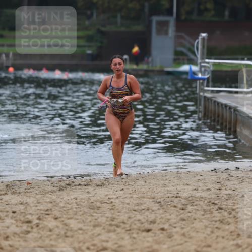 13.09.2026 - Stadtparktriathlon Mo-Foto http://msf.ph/oto/10253616 13.09.2026 10:10:58 Schwimmen 348, 380 meine-sportfotos.de