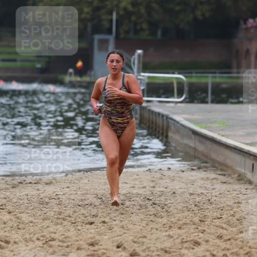 13.09.2026 - Stadtparktriathlon Mo-Foto http://msf.ph/oto/10253627 13.09.2026 10:11:00 Schwimmen 348, 380 meine-sportfotos.de