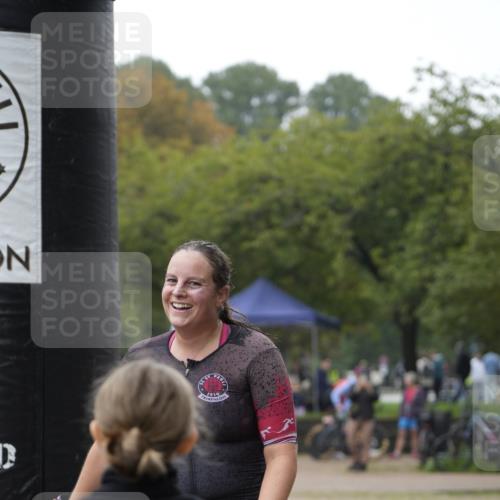 13.09.2026 - Stadtparktriathlon Patografie http://msf.ph/oto/10253628 13.09.2026 10:15:55 Ziel 207 meine-sportfotos.de