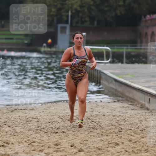 13.09.2026 - Stadtparktriathlon Mo-Foto http://msf.ph/oto/10253629 13.09.2026 10:11:00 Schwimmen 348, 380 meine-sportfotos.de