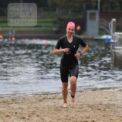 13.09.2026 - Stadtparktriathlon Mo-Foto http://msf.ph/oto/10253643 13.09.2026 10:11:04 Schwimmen 348, 380 meine-sportfotos.de