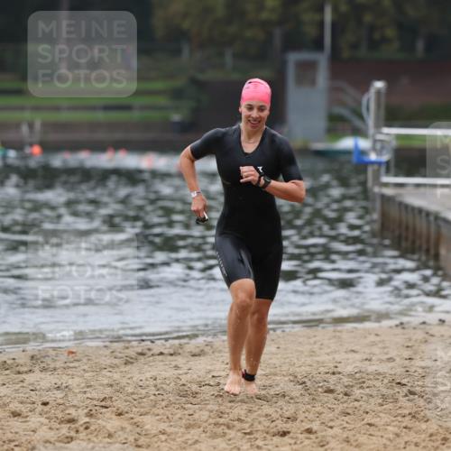 13.09.2026 - Stadtparktriathlon Mo-Foto http://msf.ph/oto/10253645 13.09.2026 10:11:05 Schwimmen 348, 380 meine-sportfotos.de