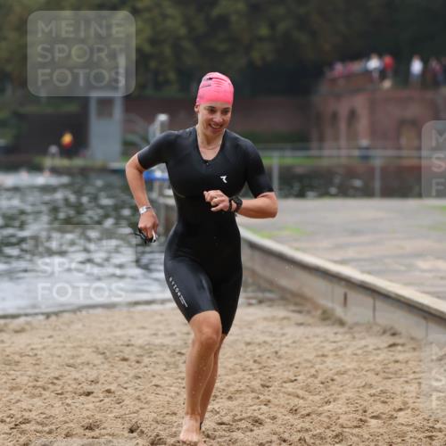 13.09.2026 - Stadtparktriathlon Mo-Foto http://msf.ph/oto/10253652 13.09.2026 10:11:06 Schwimmen 348, 380 meine-sportfotos.de