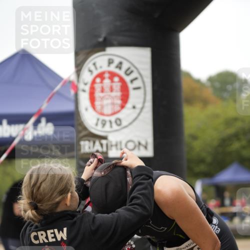 13.09.2026 - Stadtparktriathlon Patografie http://msf.ph/oto/10253658 13.09.2026 10:17:02 Ziel 196 meine-sportfotos.de