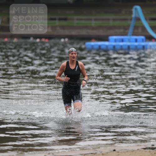 13.09.2026 - Stadtparktriathlon Mo-Foto http://msf.ph/oto/10253661 13.09.2026 10:11:34 Schwimmen 463 meine-sportfotos.de