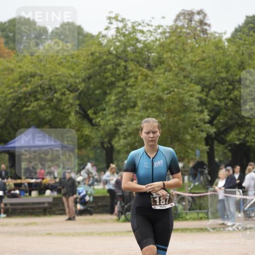 13.09.2026 - Stadtparktriathlon Patografie http://msf.ph/oto/10253685 13.09.2026 10:19:20 Ziel 187 meine-sportfotos.de