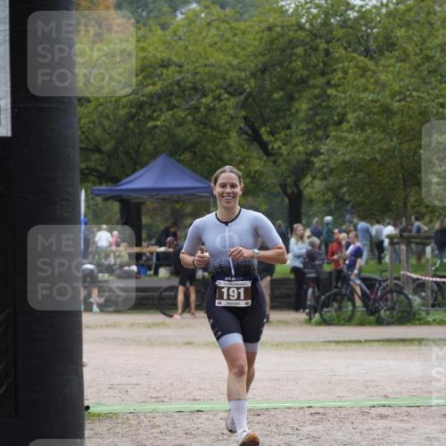 13.09.2026 - Stadtparktriathlon Patografie http://msf.ph/oto/10253692 13.09.2026 10:20:05 Ziel 191 meine-sportfotos.de