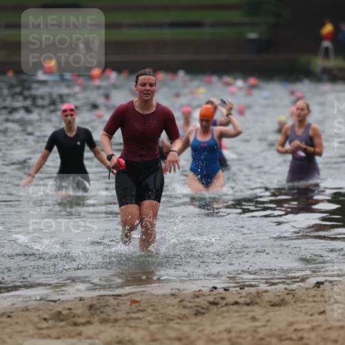 13.09.2026 - Stadtparktriathlon Mo-Foto http://msf.ph/oto/10253696 13.09.2026 10:12:10 Schwimmen 364, 368, 378, 412, 421 meine-sportfotos.de