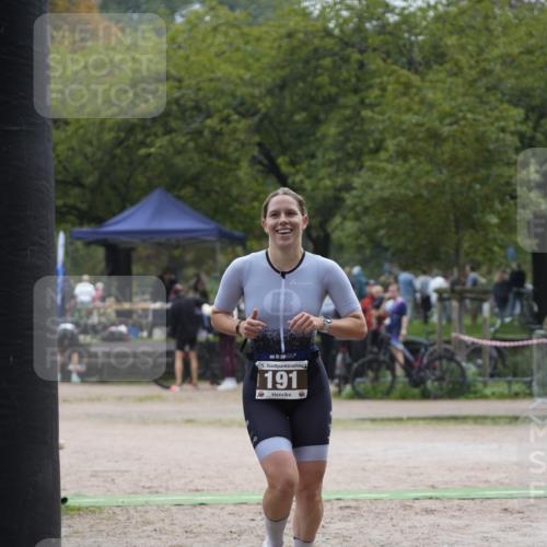 13.09.2026 - Stadtparktriathlon Patografie http://msf.ph/oto/10253697 13.09.2026 10:20:05 Ziel 191 meine-sportfotos.de