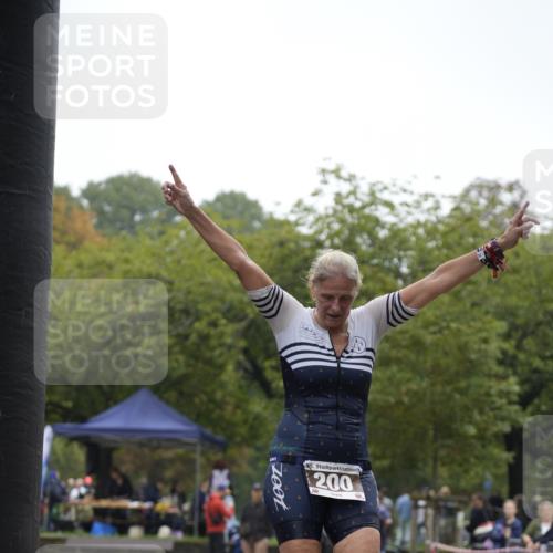 13.09.2026 - Stadtparktriathlon Patografie http://msf.ph/oto/10253711 13.09.2026 10:22:18 Ziel 200 meine-sportfotos.de