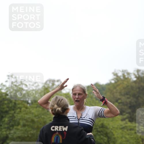 13.09.2026 - Stadtparktriathlon Patografie http://msf.ph/oto/10253714 13.09.2026 10:22:21 Ziel 200 meine-sportfotos.de