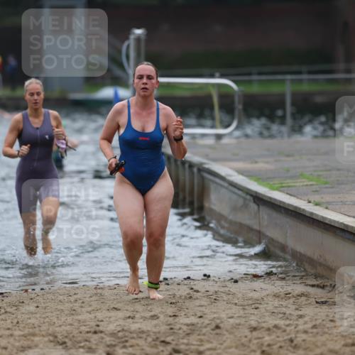13.09.2026 - Stadtparktriathlon Mo-Foto http://msf.ph/oto/10253716 13.09.2026 10:12:16 Schwimmen 364, 368, 378, 395, 412, 421, 465 meine-sportfotos.de