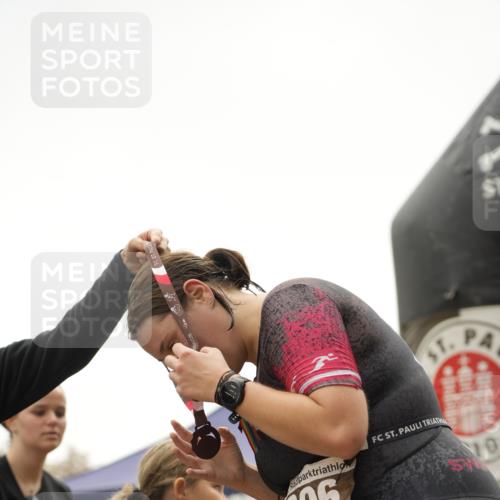 13.09.2026 - Stadtparktriathlon Patografie http://msf.ph/oto/10253731 13.09.2026 10:23:20 Ziel 206 meine-sportfotos.de