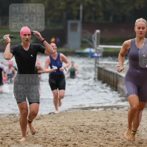 13.09.2026 - Stadtparktriathlon Mo-Foto http://msf.ph/oto/10253732 13.09.2026 10:12:20 Schwimmen 364, 368, 378, 395, 412, 465 meine-sportfotos.de