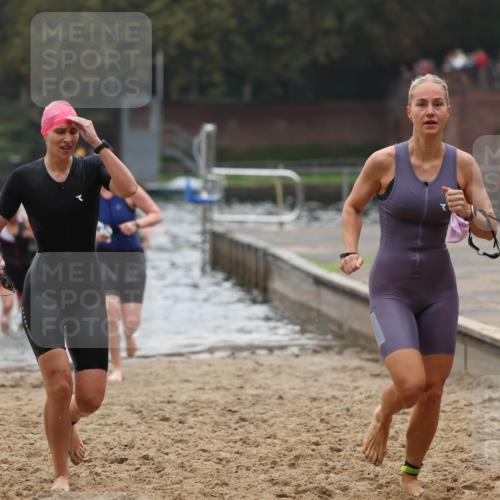13.09.2026 - Stadtparktriathlon Mo-Foto http://msf.ph/oto/10253736 13.09.2026 10:12:21 Schwimmen 364, 368, 378, 395, 412, 465 meine-sportfotos.de