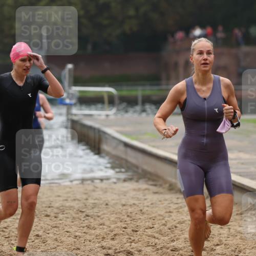 13.09.2026 - Stadtparktriathlon Mo-Foto http://msf.ph/oto/10253738 13.09.2026 10:12:21 Schwimmen 364, 368, 378, 395, 412, 465 meine-sportfotos.de