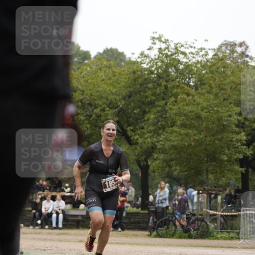 13.09.2026 - Stadtparktriathlon Patografie http://msf.ph/oto/10253753 13.09.2026 10:24:50 Ziel 185 meine-sportfotos.de