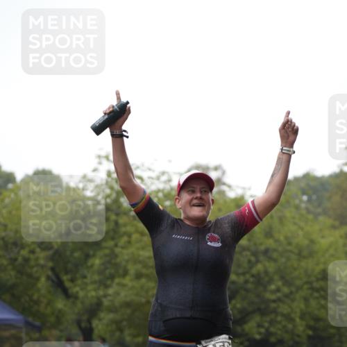 13.09.2026 - Stadtparktriathlon Patografie http://msf.ph/oto/10253777 13.09.2026 10:25:21 Ziel 150 meine-sportfotos.de