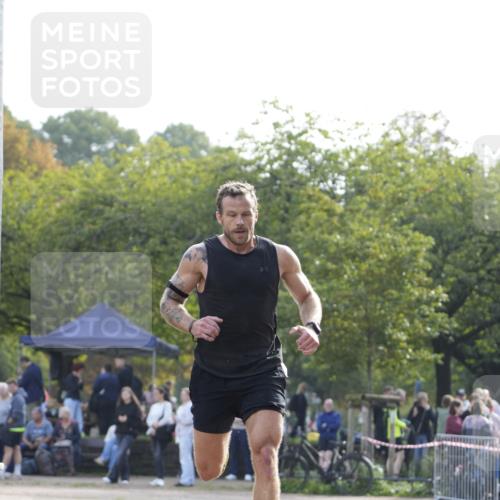 13.09.2026 - Stadtparktriathlon Patografie http://msf.ph/oto/10253820 13.09.2026 10:41:31 Ziel 263 meine-sportfotos.de