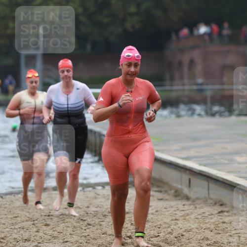 13.09.2026 - Stadtparktriathlon Mo-Foto http://msf.ph/oto/10253841 13.09.2026 10:12:52 Schwimmen 346, 372, 383, 390, 414, 432, 447 meine-sportfotos.de