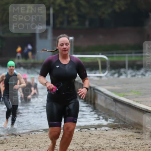 13.09.2026 - Stadtparktriathlon Mo-Foto http://msf.ph/oto/10253865 13.09.2026 10:13:03 Schwimmen 390, 415, 432, 433, 443, 450, 462 meine-sportfotos.de