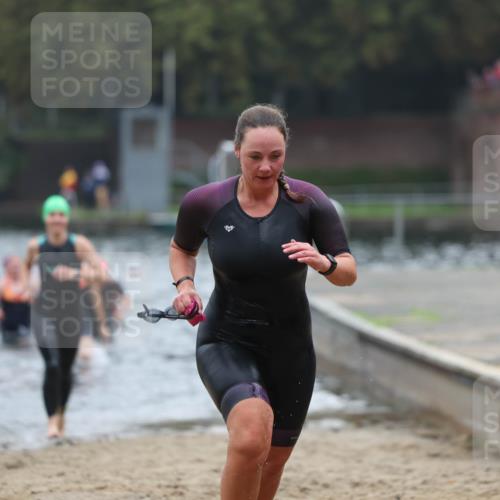 13.09.2026 - Stadtparktriathlon Mo-Foto http://msf.ph/oto/10253868 13.09.2026 10:13:04 Schwimmen 390, 415, 428, 433, 443, 450, 462 meine-sportfotos.de
