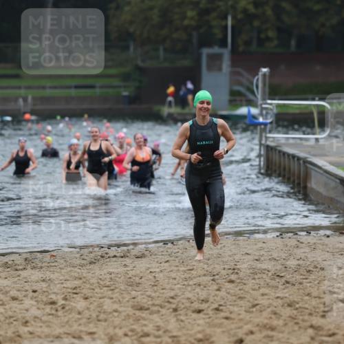 13.09.2026 - Stadtparktriathlon Mo-Foto http://msf.ph/oto/10253871 13.09.2026 10:13:06 Schwimmen 357, 390, 415, 428, 433, 443, 450, 461, 462 meine-sportfotos.de