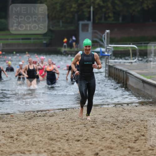 13.09.2026 - Stadtparktriathlon Mo-Foto http://msf.ph/oto/10253872 13.09.2026 10:13:06 Schwimmen 357, 390, 415, 428, 433, 443, 450, 461, 462 meine-sportfotos.de